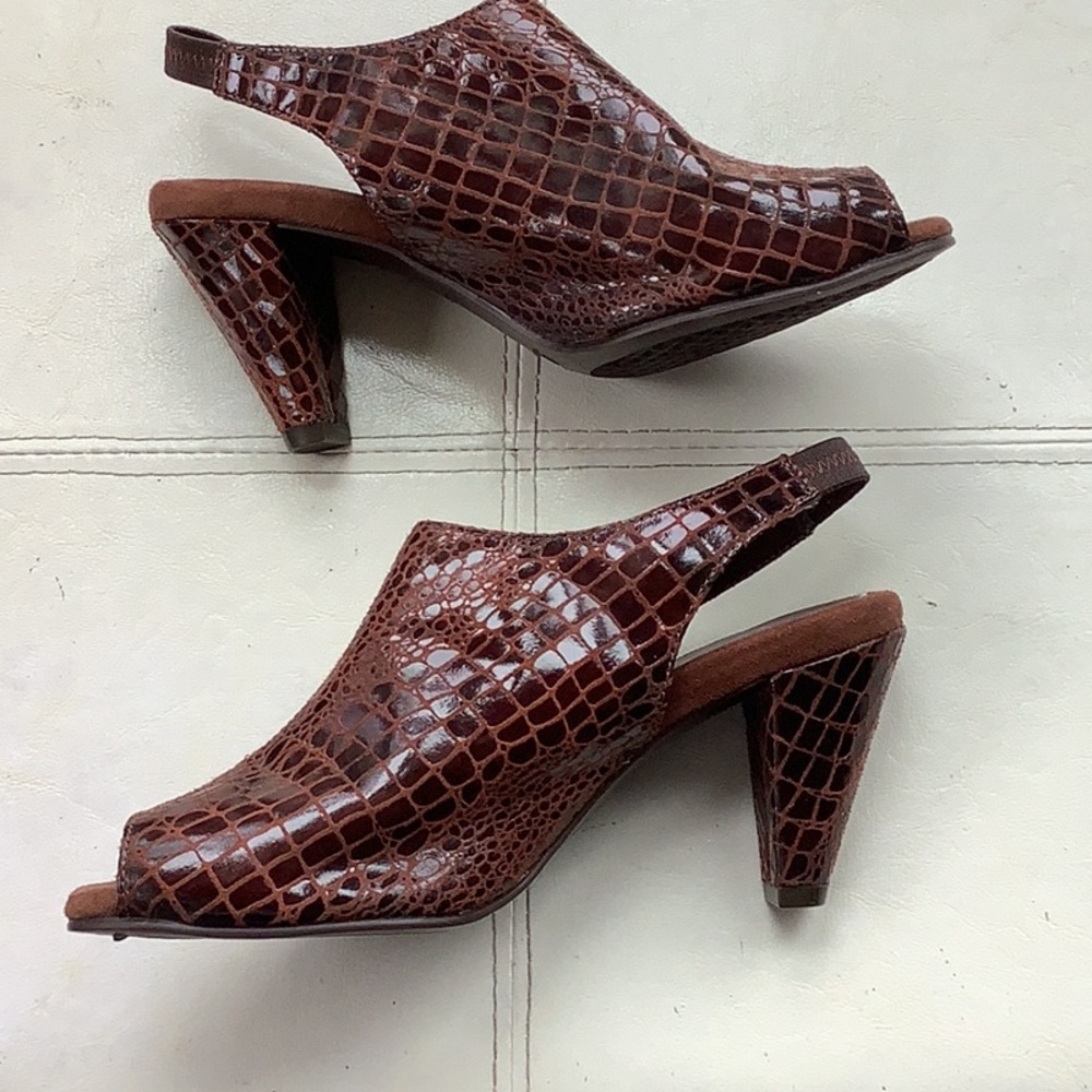 A2 By Aerosoles Brown Croc-Embossed Peep-Toe Slingback Heels